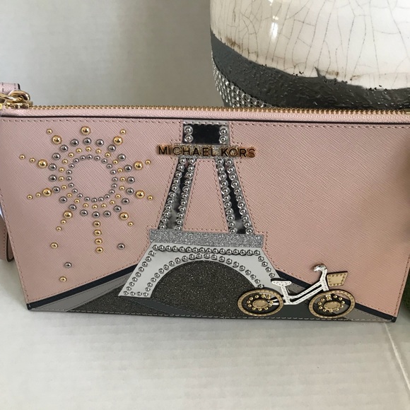 MICHAEL KORS LIMITED EDITION WRISTLET - Picture 3 of 3